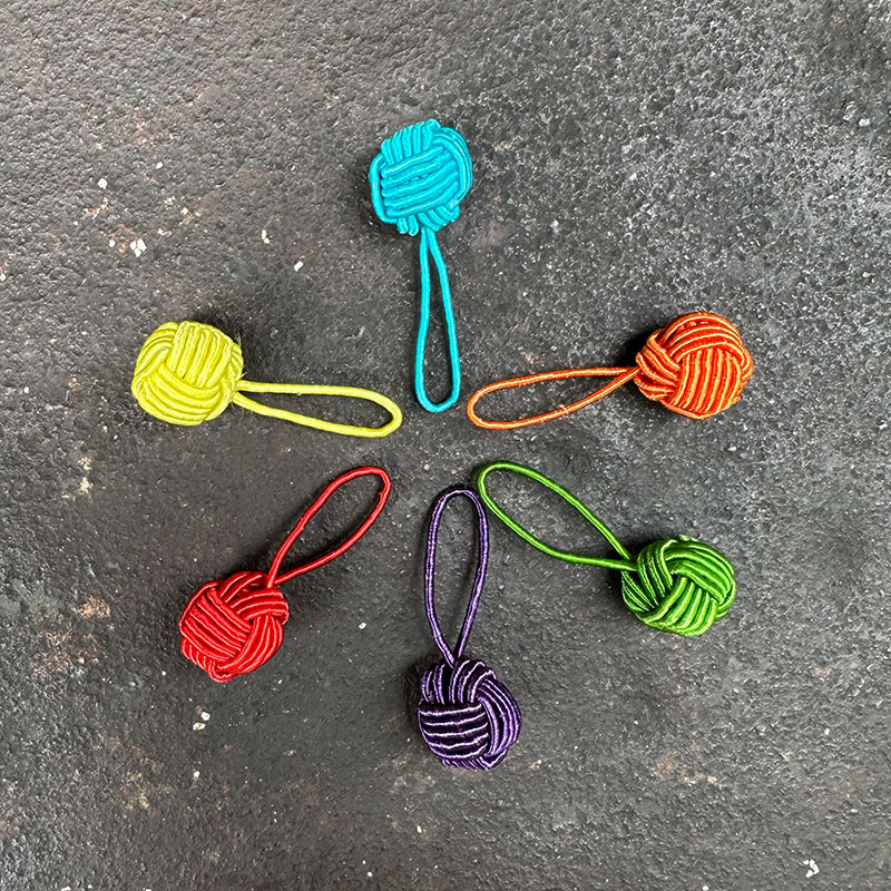 HiyaHiya Stitch Marker - 6 Yarn Balls - bunt